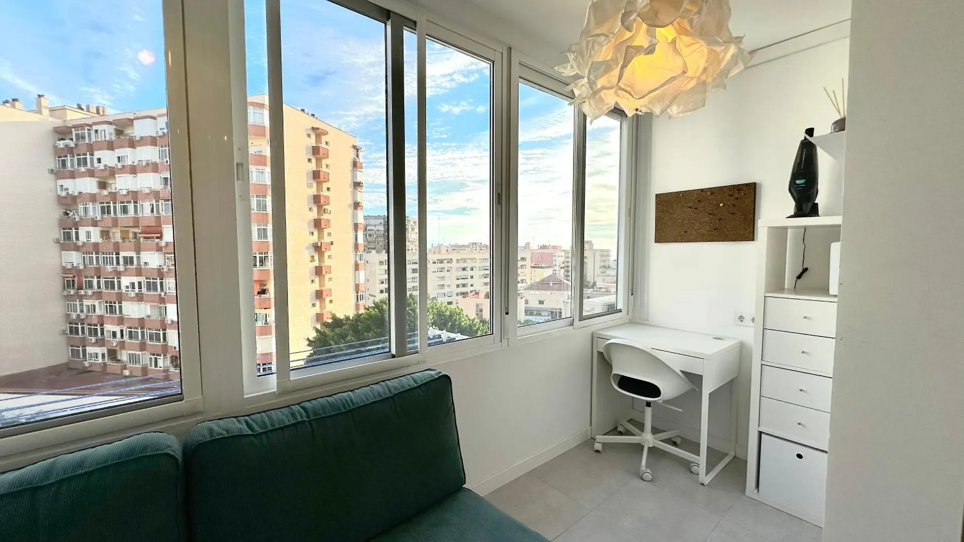 Cg5 - Reformado, 1 Dormitorio, Vistas, Centro 50 Metros Y Playa 700 Metros توريمولينوس 0*,